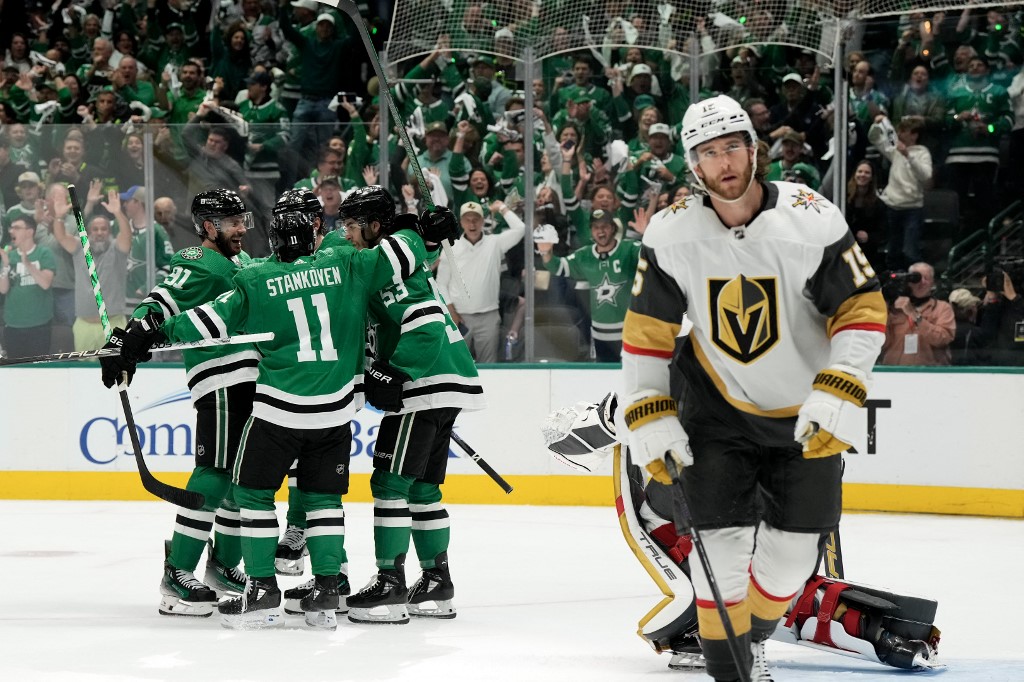 Matt Duchene (95) of the Dallas Stars celebrates after scoring a goal against the Vegas Golden Knights, as we offer our best Golden Knights vs. Stars expert picks for Sunday's Game 7.
