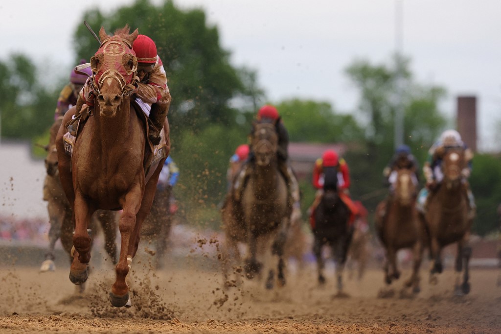 Rich Strike with Sonny Leon as we look at the Kentucky Derby odds