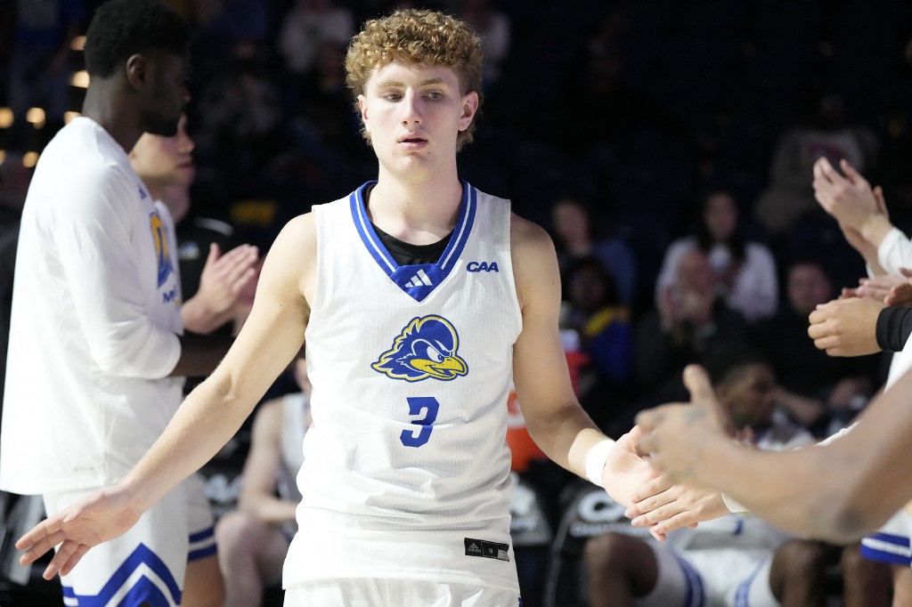 Cavan Reilly of the Delaware Fightin Blue Hens is introduced as we look at the news around the expansion of sports betting in the Delaware market.