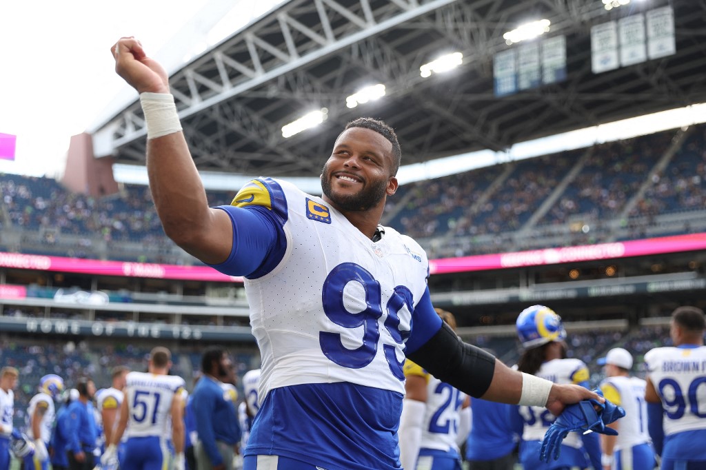Aaron Donald of the Los Angeles Rams is featured in our top Rams vs. Colts prediction.