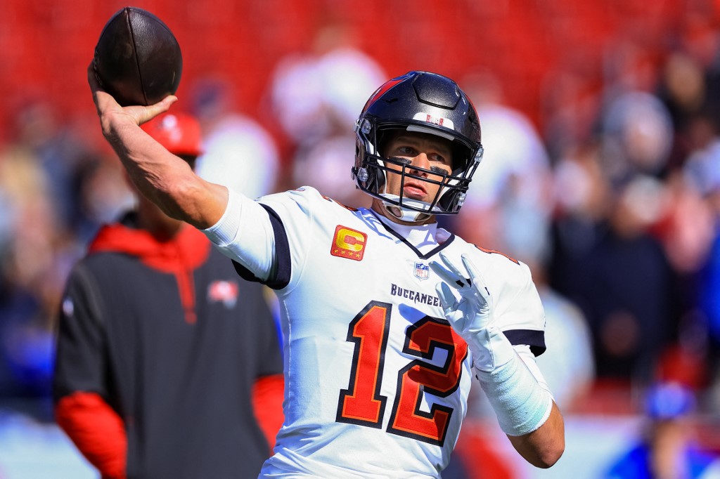 Tom Brady of the Tampa Bay Buccaneers warms up before the game against Los Angeles Rams in the NFC Divisional Playoff game at Raymond James Stadium on Jan. 23, 2022 in Tampa, Florida.
