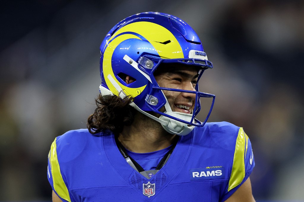 Puka Nacua #17 of the Los Angeles Rams warms up prior to the game