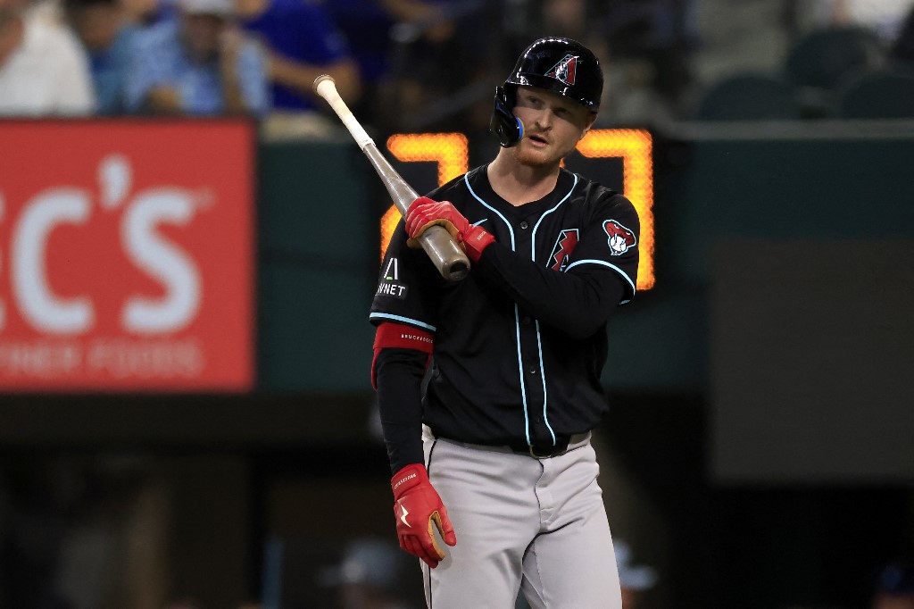 Pavin Smith of the Arizona Diamondbacks reacts after striking out as we look at the Arizona sports betting financials for March 2024.