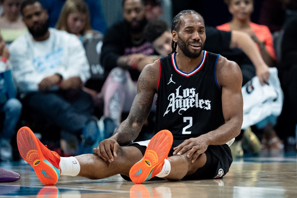 Kawhi Leonard of the Los Angeles Clippers reacts in the third quarter against the Charlotte Hornets, and we offer our top Clippers vs. Mavericks player props and expert picks based on the best NBA odds.