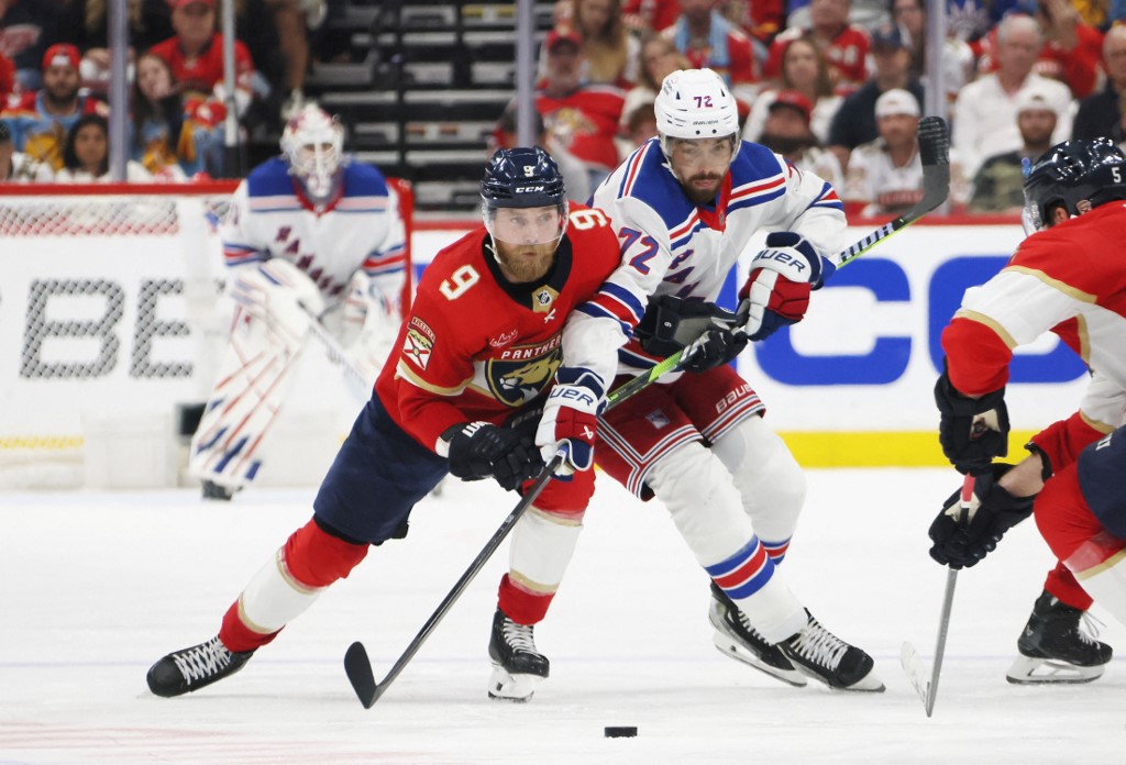 Sam Bennett of the Florida Panthers skates as we look at our Rangers vs. Panthers predictions for Saturday