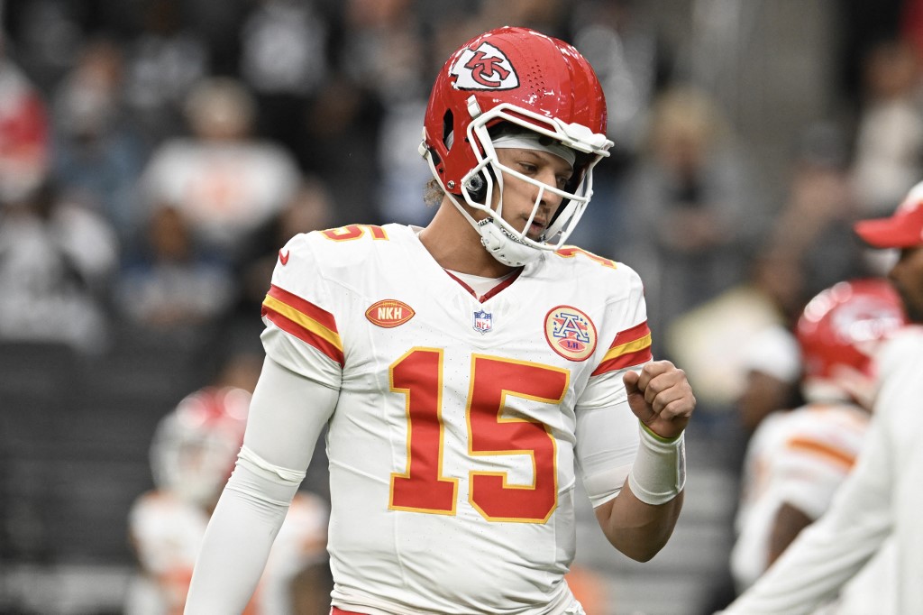 Quarterback Patrick Mahomes #15 of the Kansas City Chiefs on field during warm up as we our bet365 bonus code for Chiefs vs. Packers