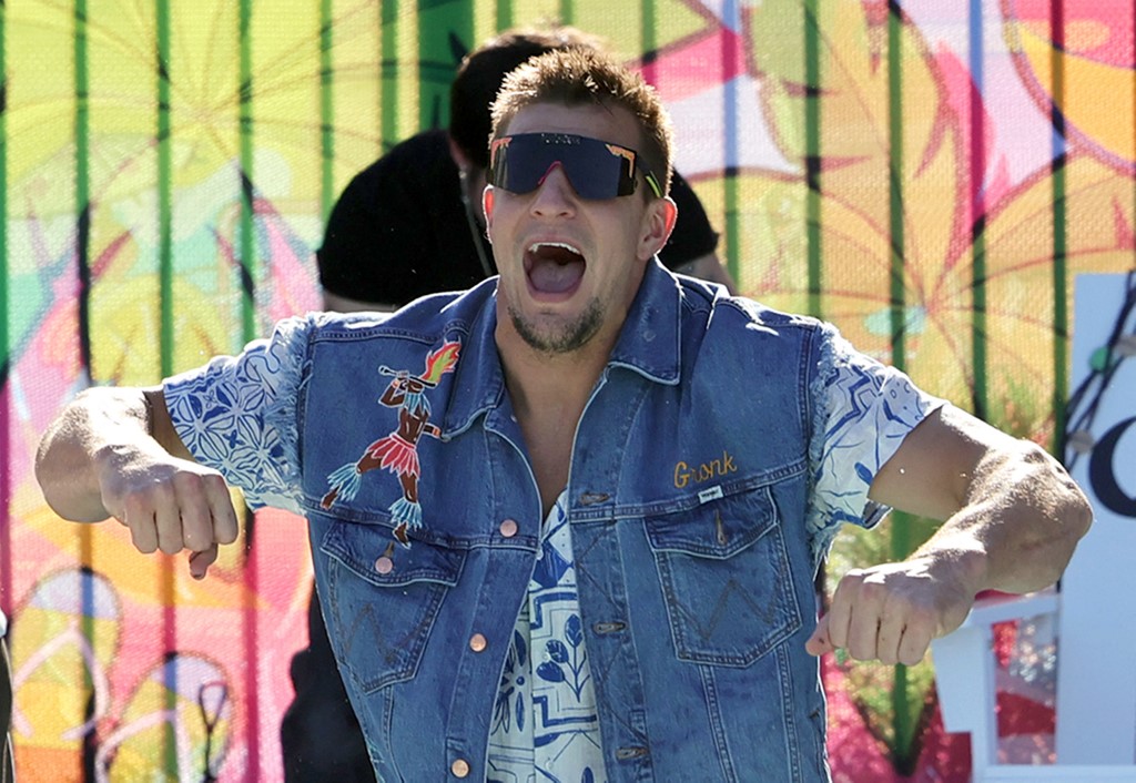 Rob Gronkowski participates in a celebrity beach volleyball competition as we look at the details surrounding his and FanDuel's partnership for the Kick of Destiny 2 campaign.