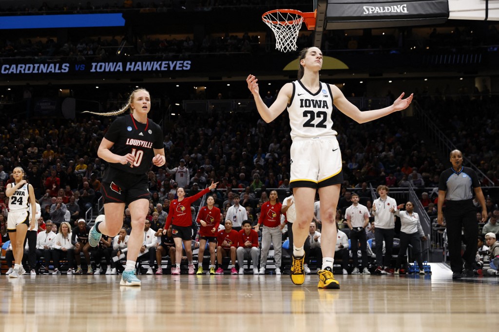 Caitlin Clark of the Iowa Hawkeyes reacts.