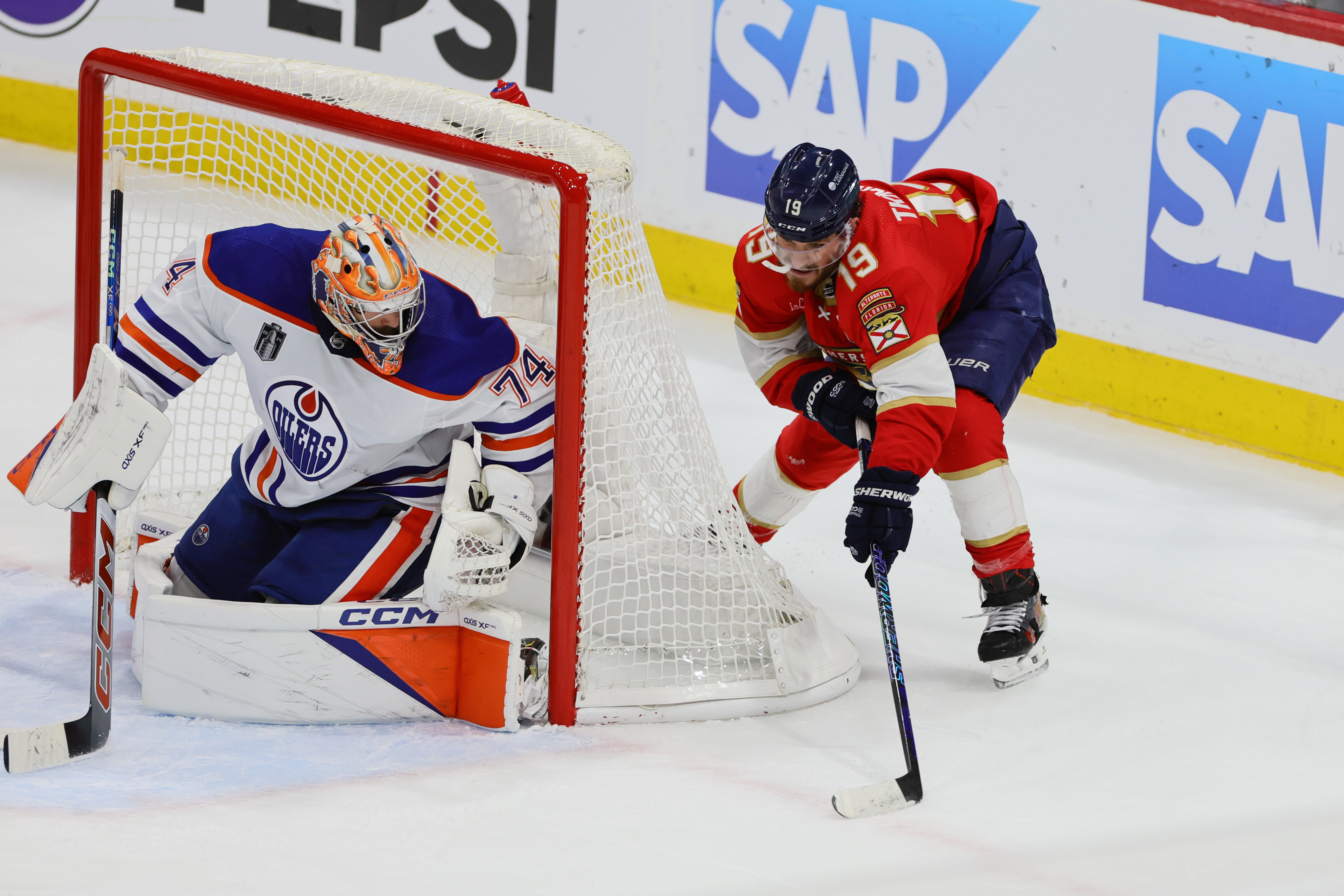 Florida Panthers forward Matthew Tkachuk with a wrap around attempt as Gonzales Oona profiles his best SGP for Friday's Game 6 of the Stanley Cup Final, featuring the Oilers and Panthers. 