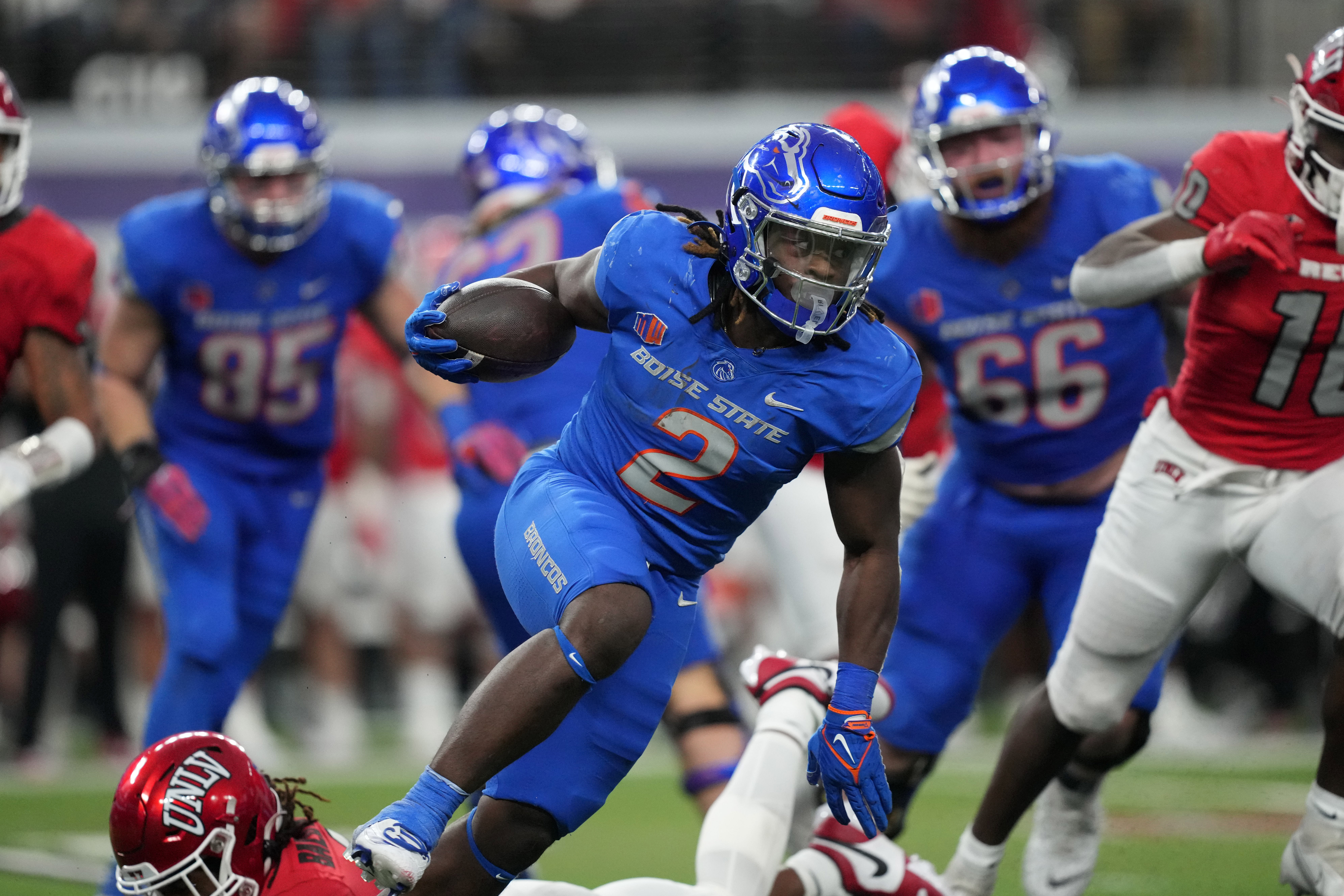 Boise State Broncos running back Ashton Jeanty carries the ball against the UNLV Rebels during the Mountain West Championship at Allegiant Stadium. Boise State leads the 2024 Mountain West Championship Odds.